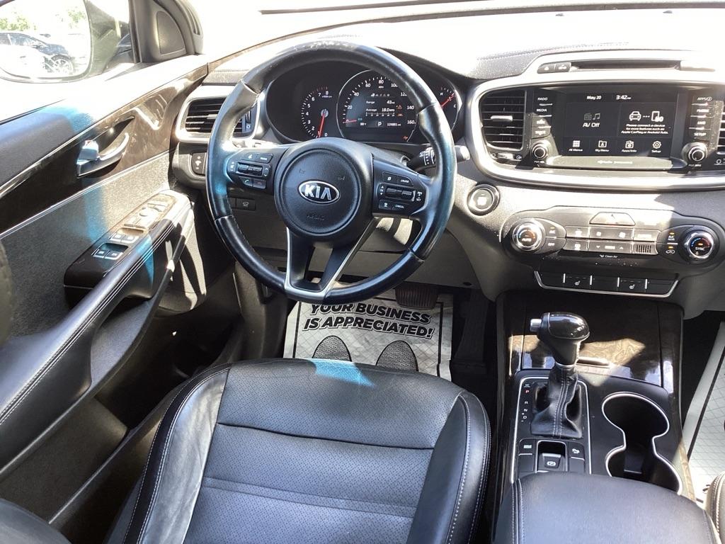 Kia Sorento EX V6 2WD 2017