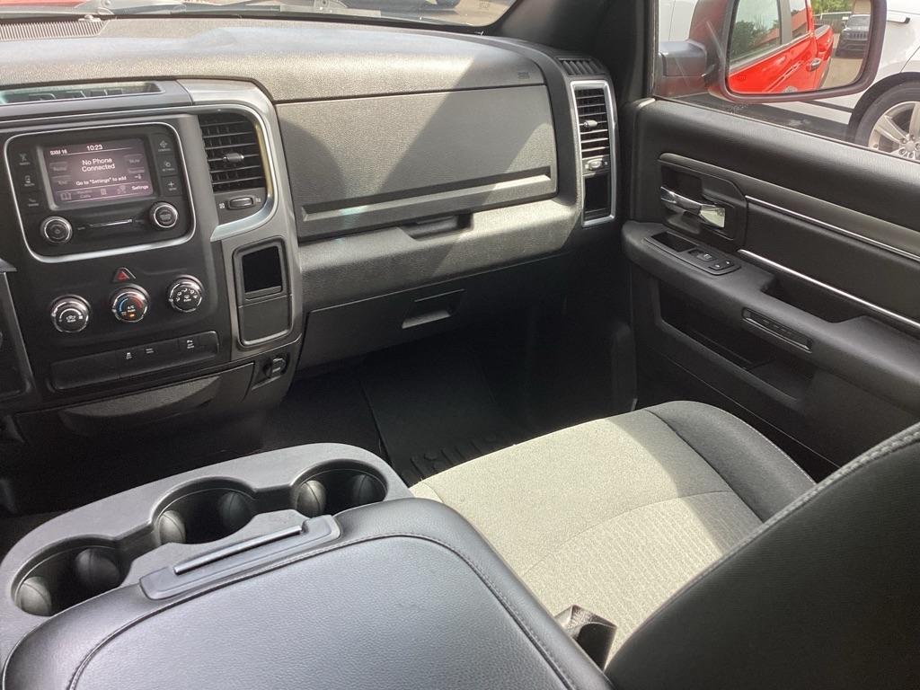 RAM 1500 Classic Tradesman Quad Cab 2WD 2021