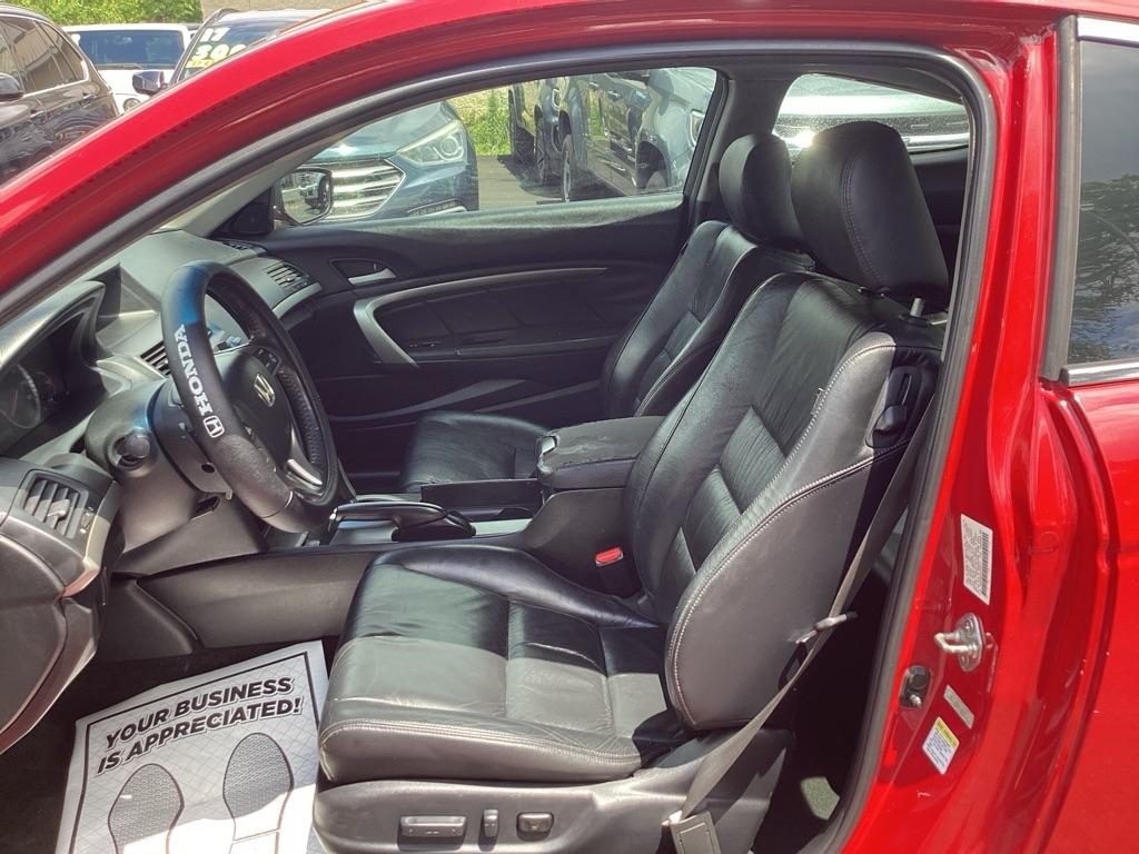Honda Accord EX-L V6 Coupe AT 2012