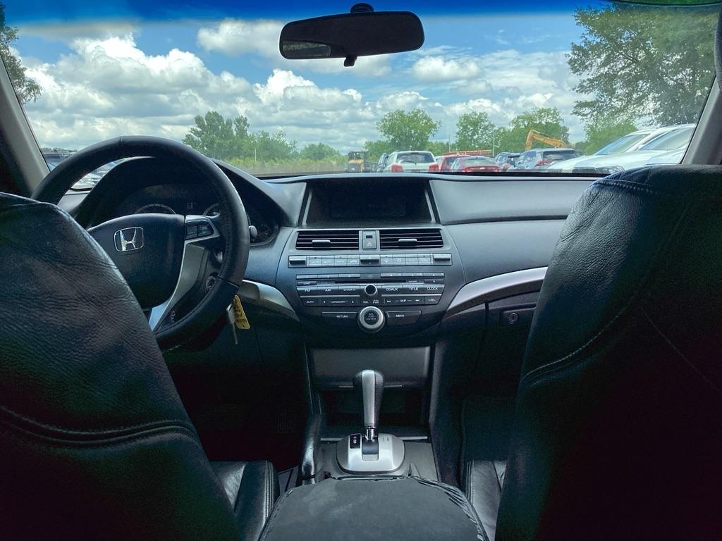 Honda Accord EX-L V6 Coupe AT 2012