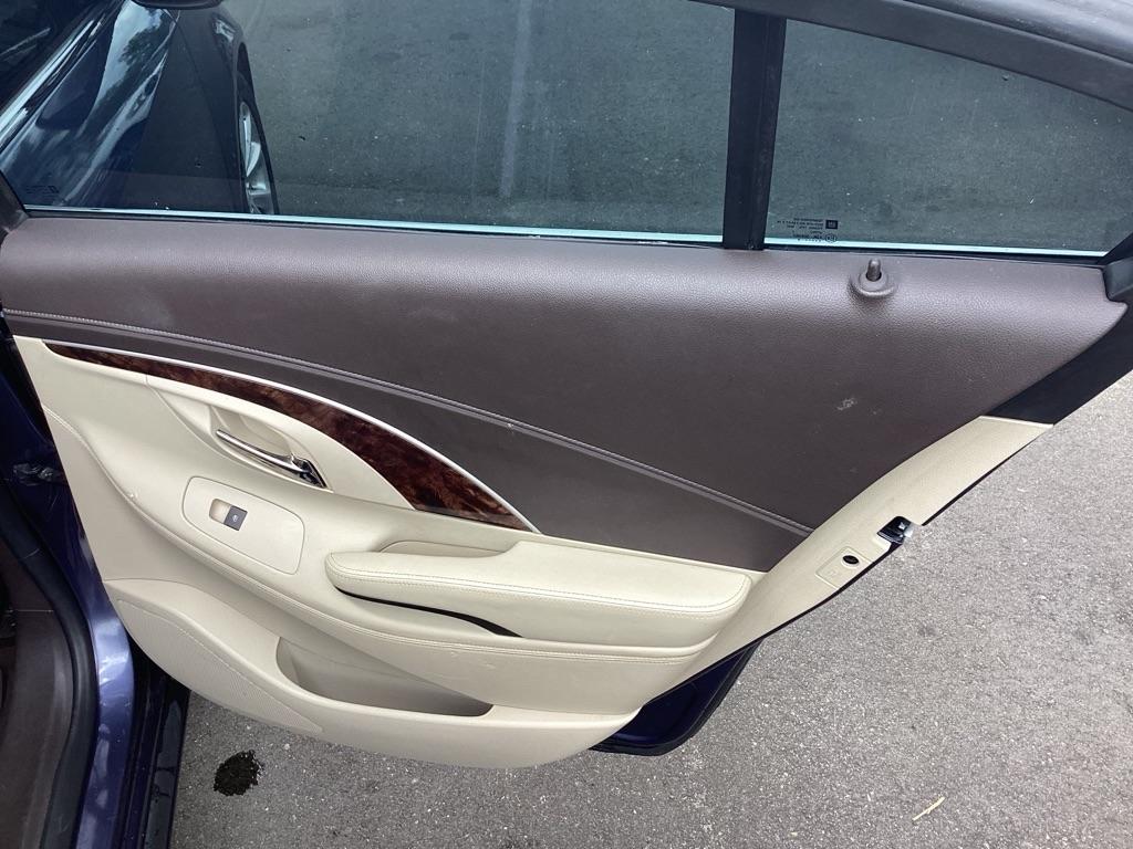 Buick LaCrosse Leather Package 2015