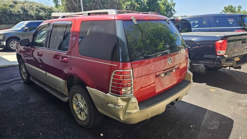 Mercury Mountaineer Convenience 4.0L 2WD 2004