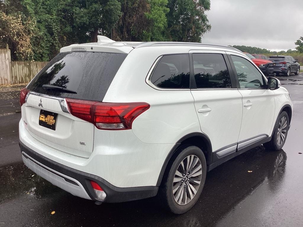 Mitsubishi Outlander SE 2WD 2020