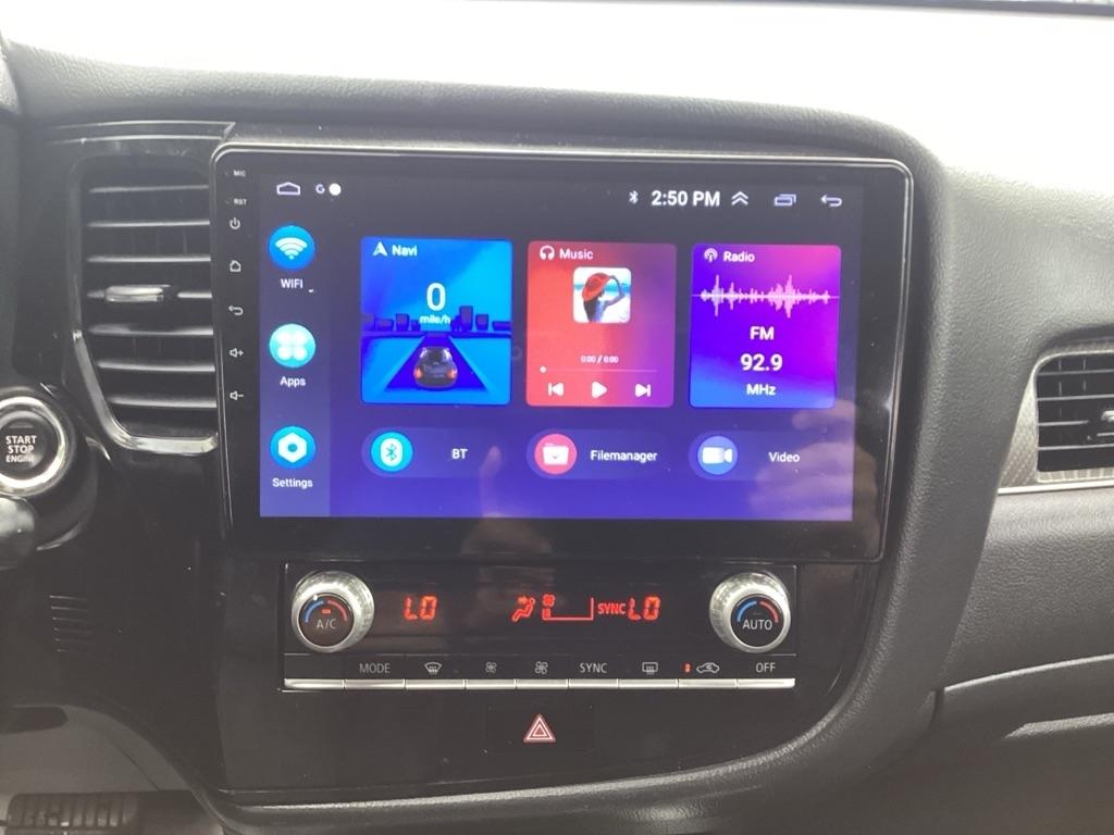 Mitsubishi Outlander SE 2WD 2020