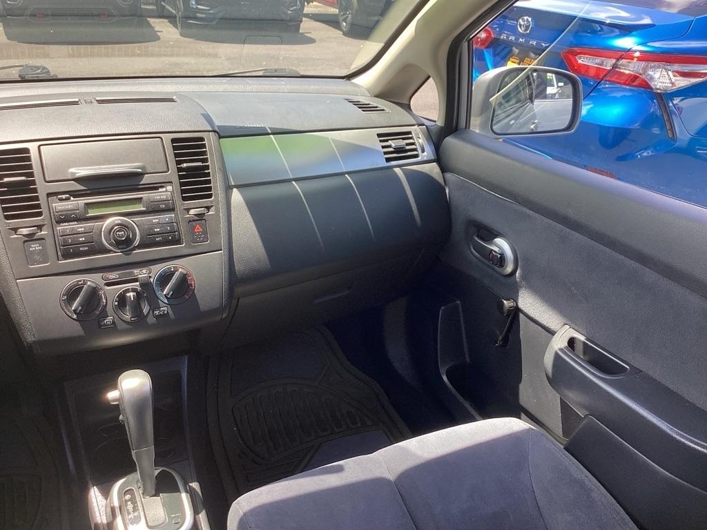 Nissan Versa 1.8 S Sedan 2008