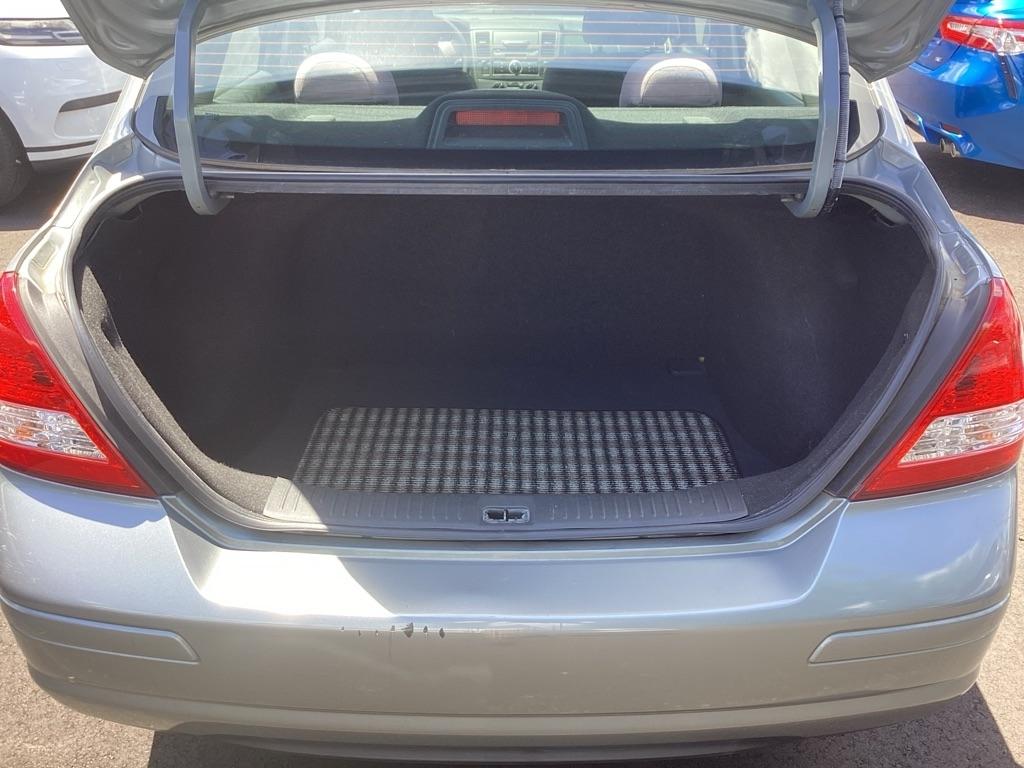 Nissan Versa 1.8 S Sedan 2008