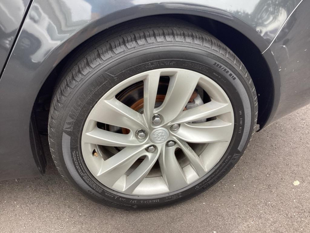 Buick Regal Turbo FWD 2016