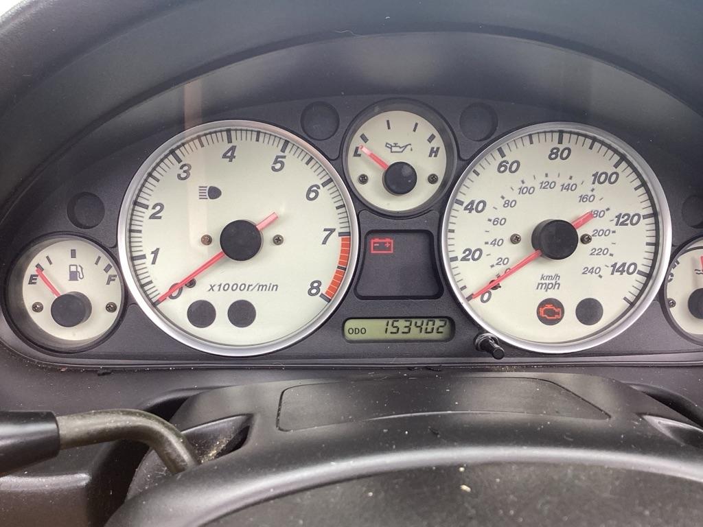 Mazda MX-5 Miata Base 2003