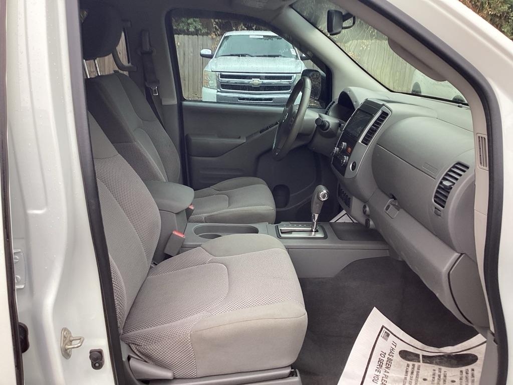 Nissan Frontier S Crew Cab 6MT 2WD 2019