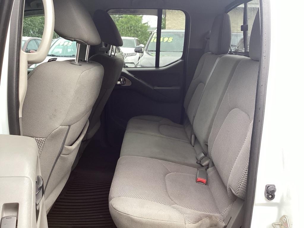 Nissan Frontier S Crew Cab 6MT 2WD 2019
