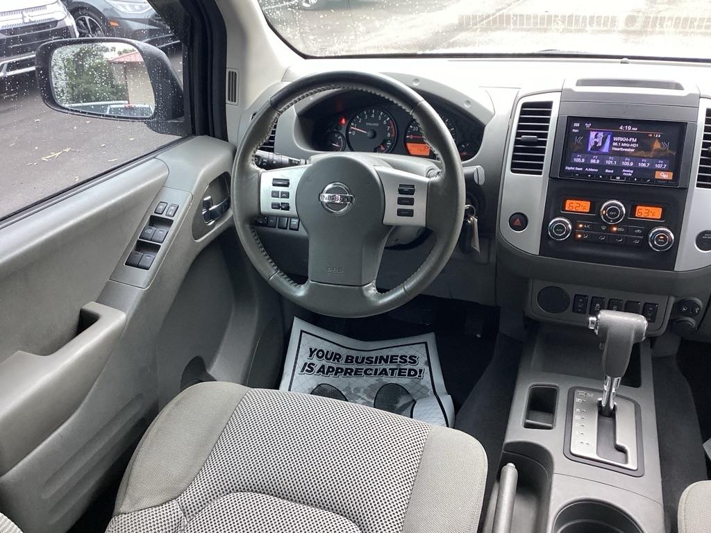 Nissan Frontier S Crew Cab 6MT 2WD 2019
