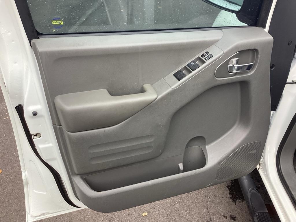 Nissan Frontier S Crew Cab 6MT 2WD 2019
