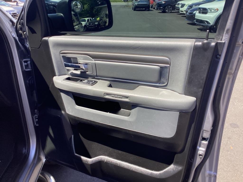 RAM 1500 Classic Tradesman Crew Cab LWB 2WD 2019