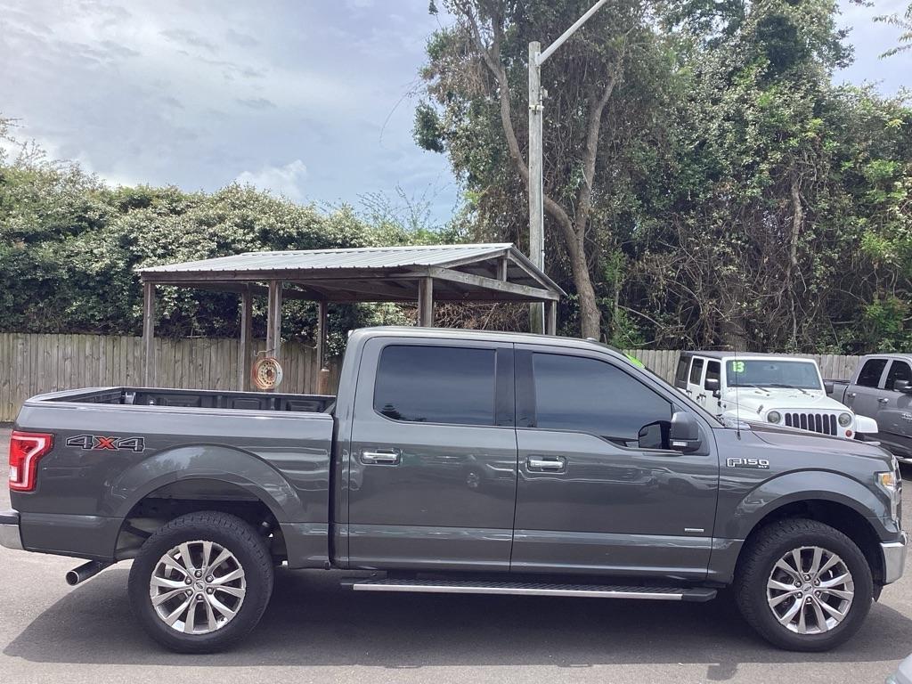 Ford F-150 XL SuperCrew 5.5-ft. Bed 4WD 2016