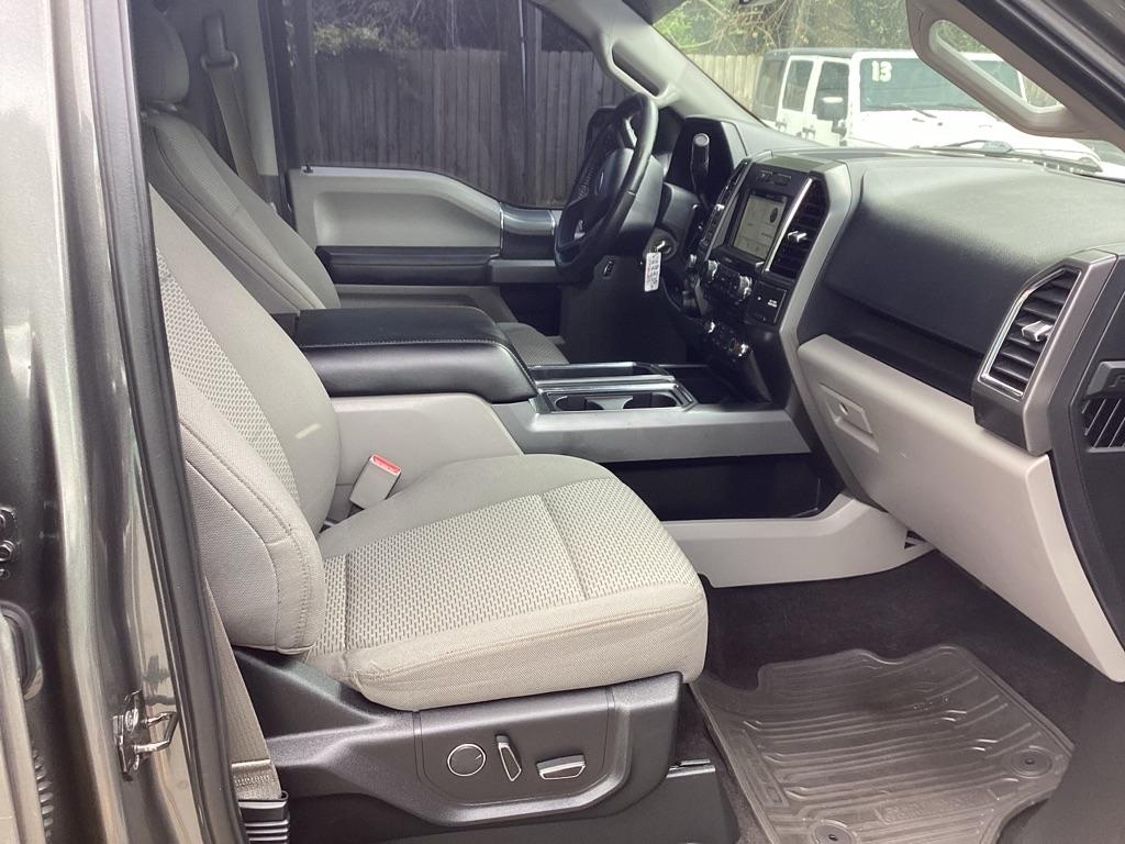 Ford F-150 XL SuperCrew 5.5-ft. Bed 4WD 2016