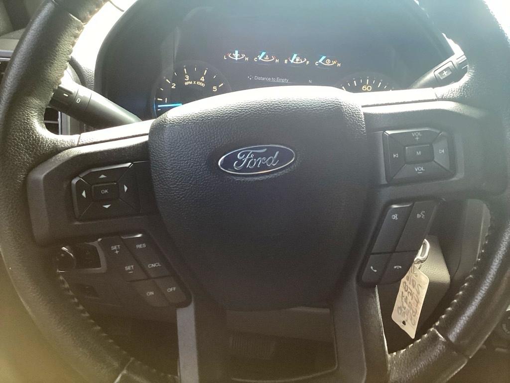 Ford F-150 XL SuperCrew 5.5-ft. Bed 4WD 2016