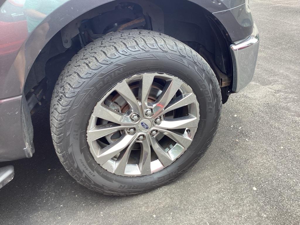 Ford F-150 XL SuperCrew 5.5-ft. Bed 4WD 2016