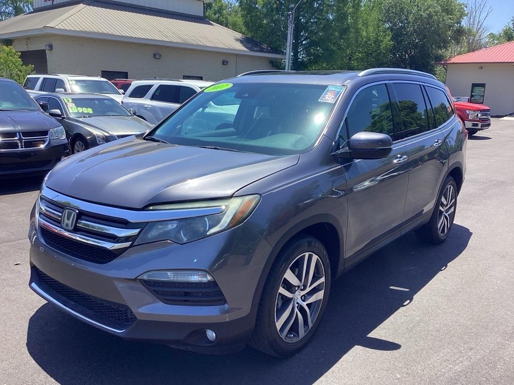 Honda Pilot Touring 2WD 2017