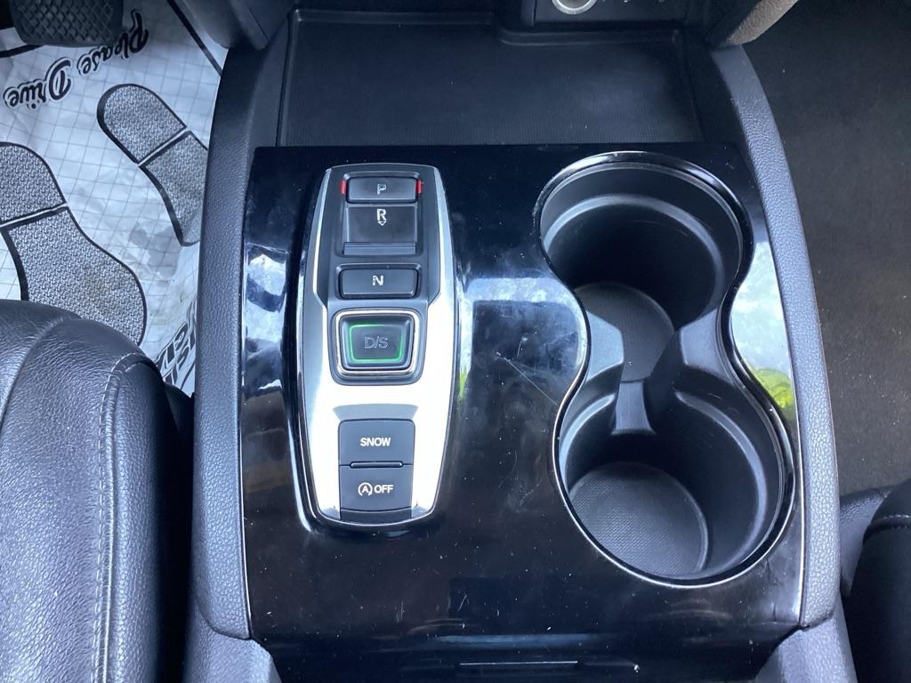 Honda Pilot Touring 2WD 2017