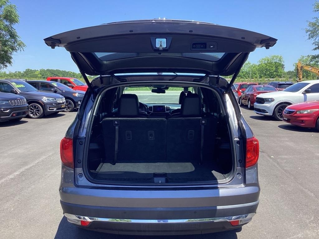 Honda Pilot Touring 2WD 2017