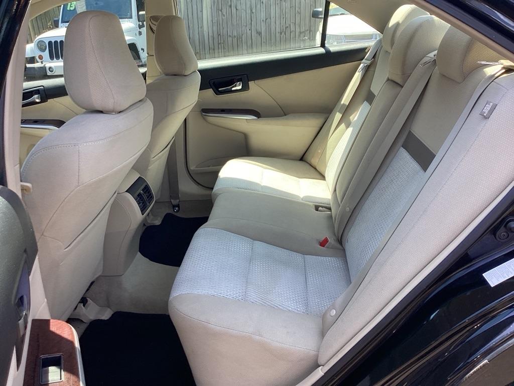Toyota Camry SE 2012