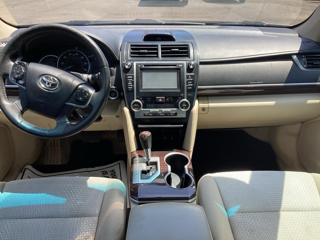 Toyota Camry SE 2012