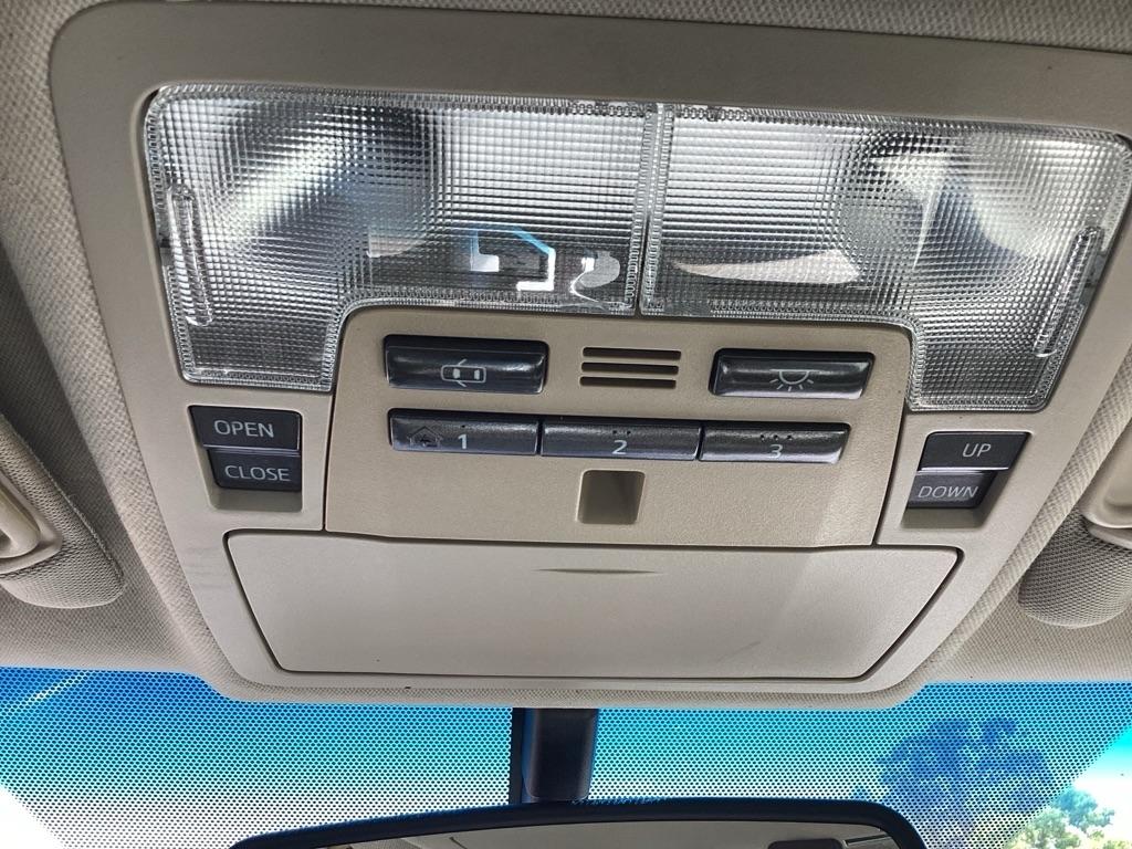 Toyota Camry SE 2012