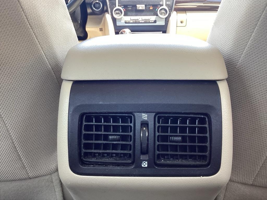 Toyota Camry SE 2012