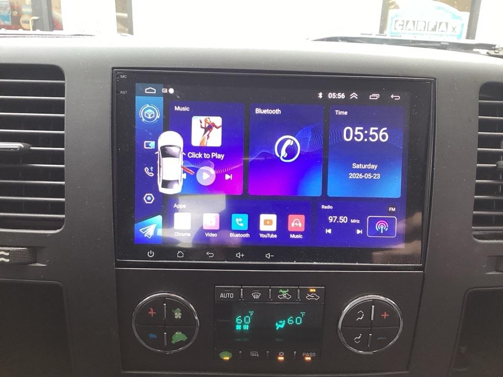 Chevrolet Silverado 1500 LT Crew Cab 2WD 2011