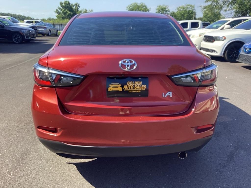 Toyota Yaris iA 6A 2017