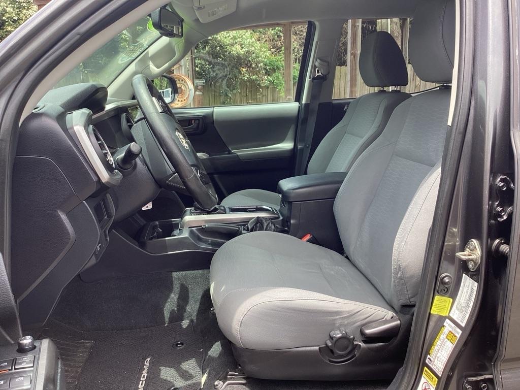 Toyota Tacoma SR5 Double Cab Long Bed V6 6AT 4WD 2017
