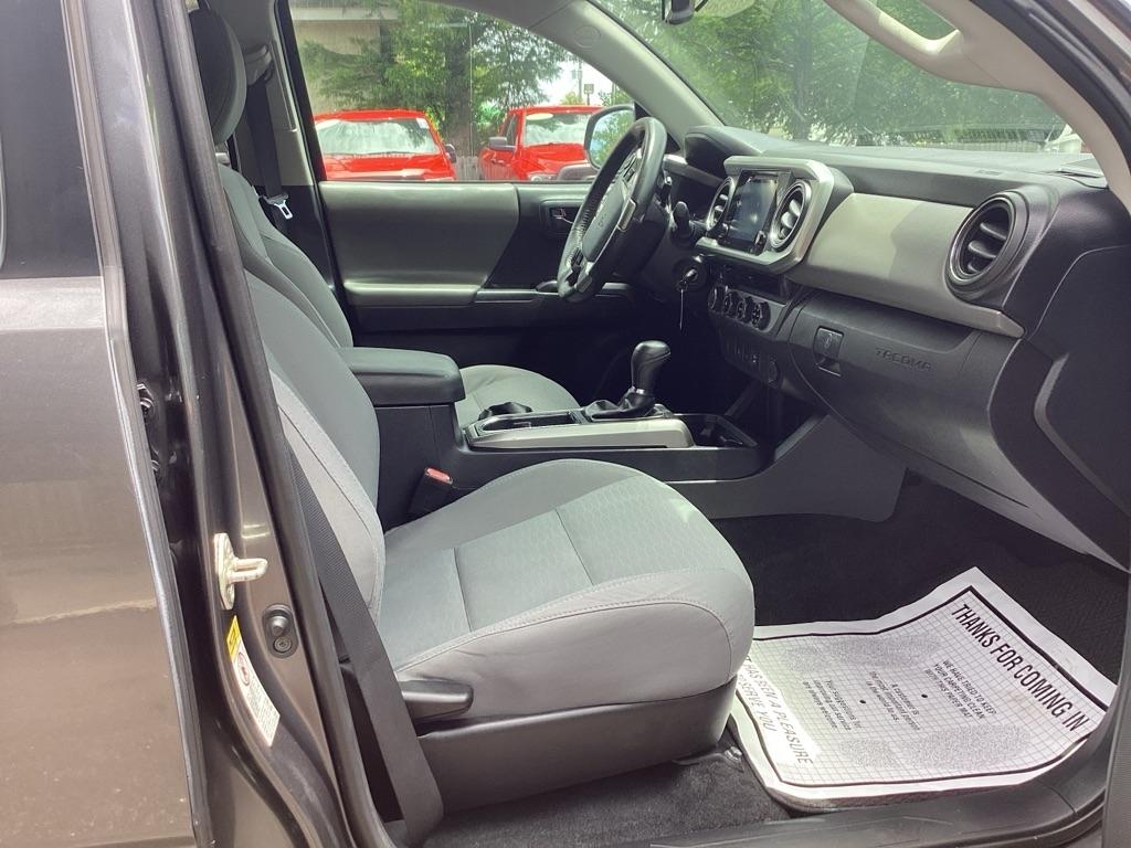 Toyota Tacoma SR5 Double Cab Long Bed V6 6AT 4WD 2017