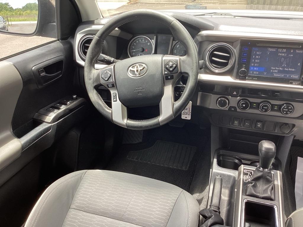 Toyota Tacoma SR5 Double Cab Long Bed V6 6AT 4WD 2017