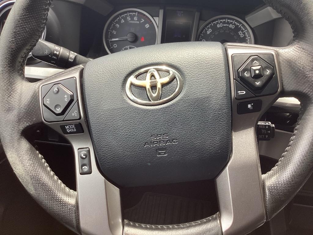 Toyota Tacoma SR5 Double Cab Long Bed V6 6AT 4WD 2017