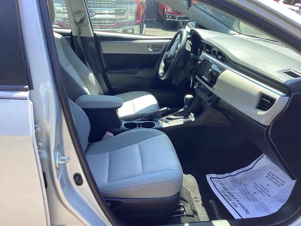 Toyota Corolla LE CVT 2014