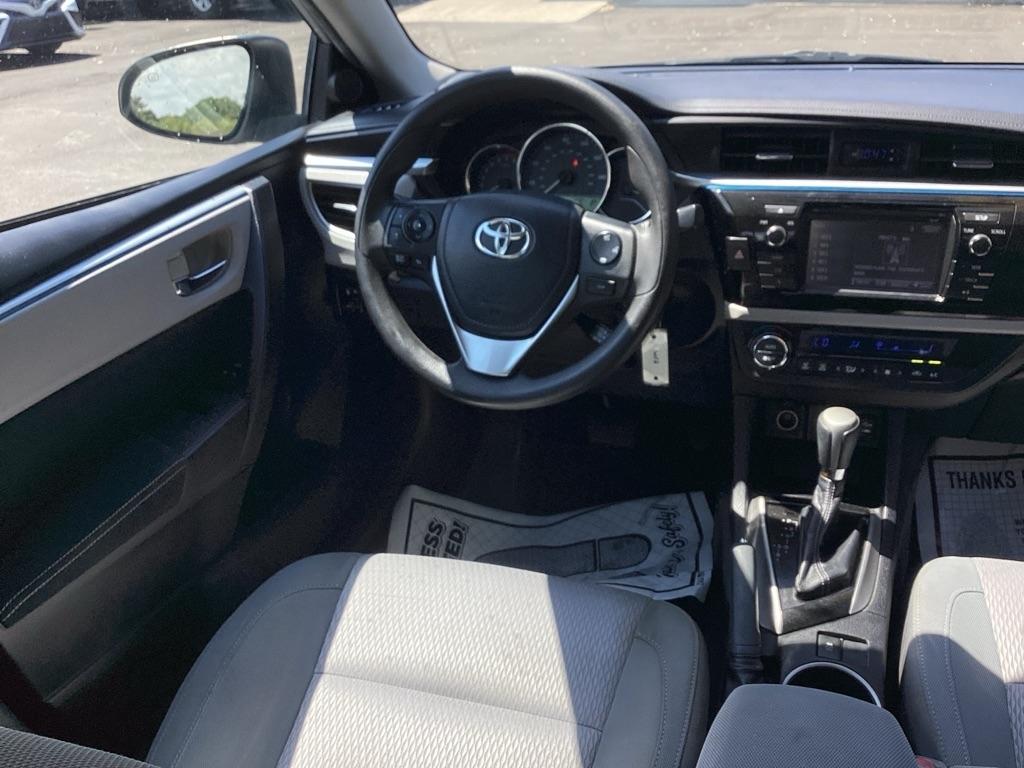 Toyota Corolla LE CVT 2014
