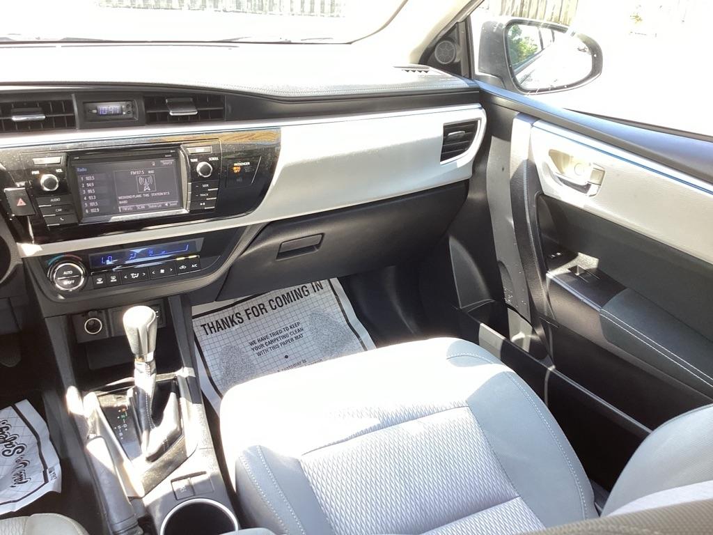 Toyota Corolla LE CVT 2014