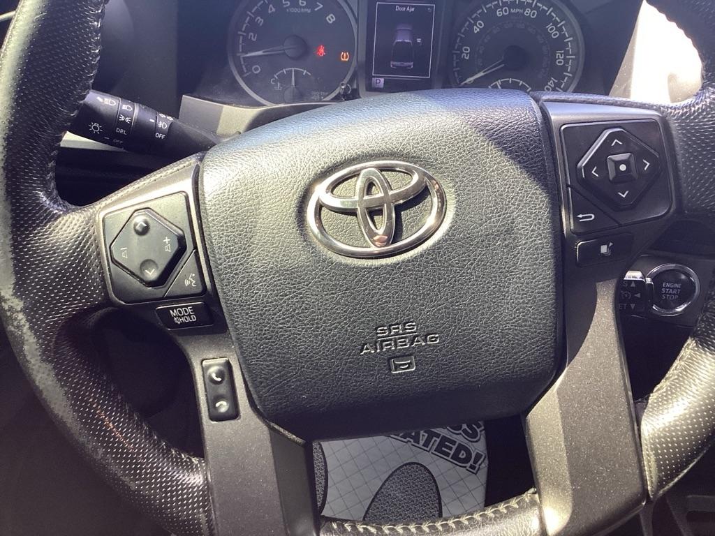 Toyota Tacoma SR5 Double Cab Long Bed V6 6AT 2WD 2016