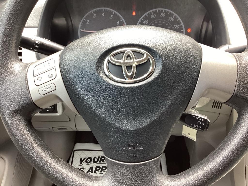 Toyota Corolla LE 2013