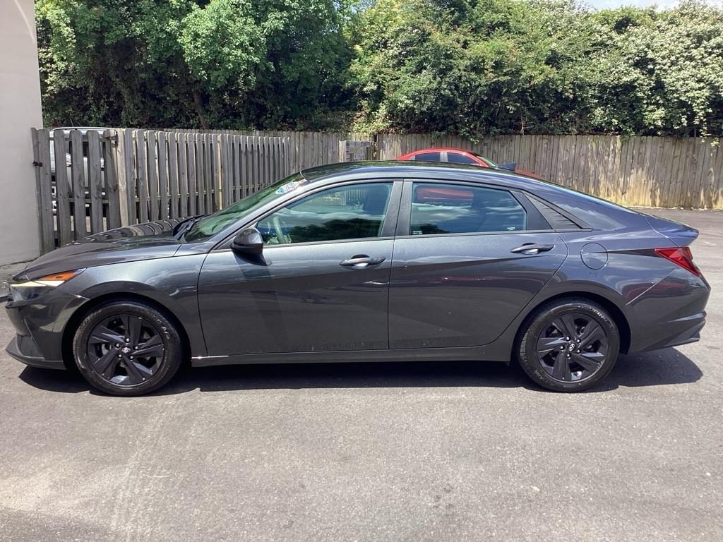 Hyundai Elantra SEL 2023