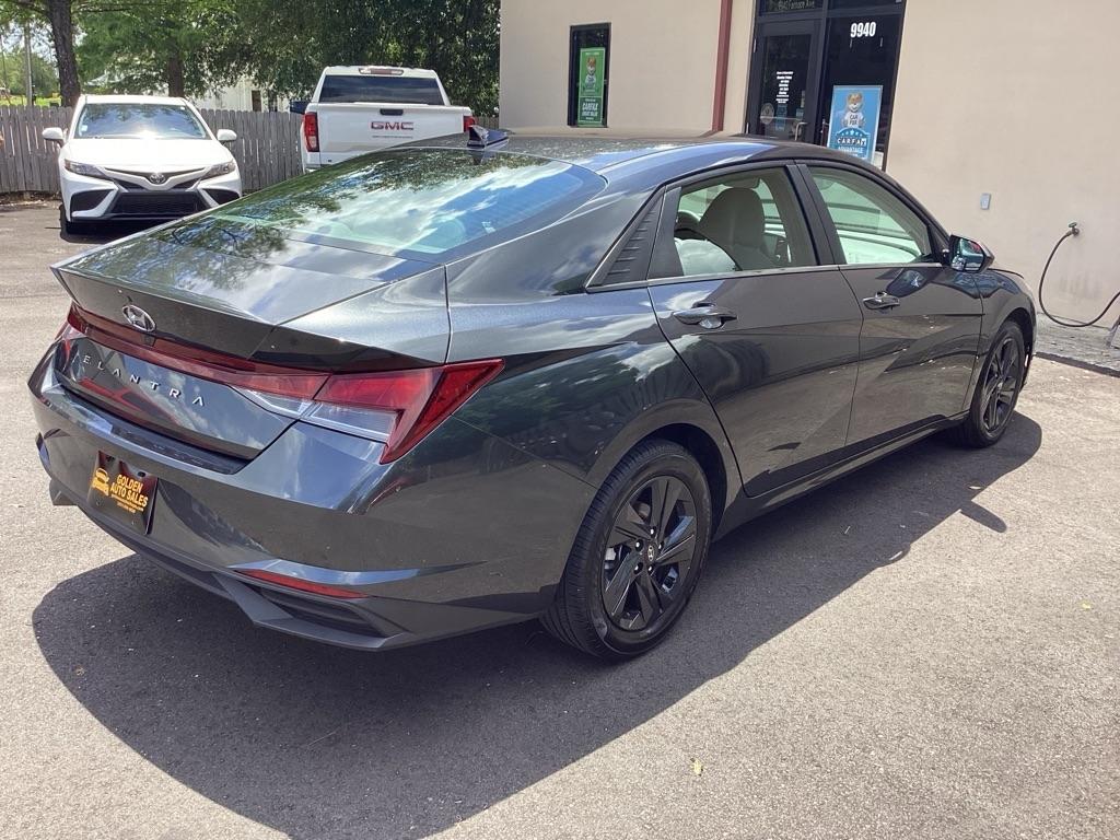 Hyundai Elantra SEL 2023
