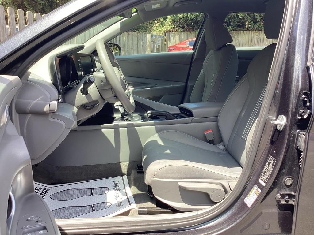 Hyundai Elantra SEL 2023