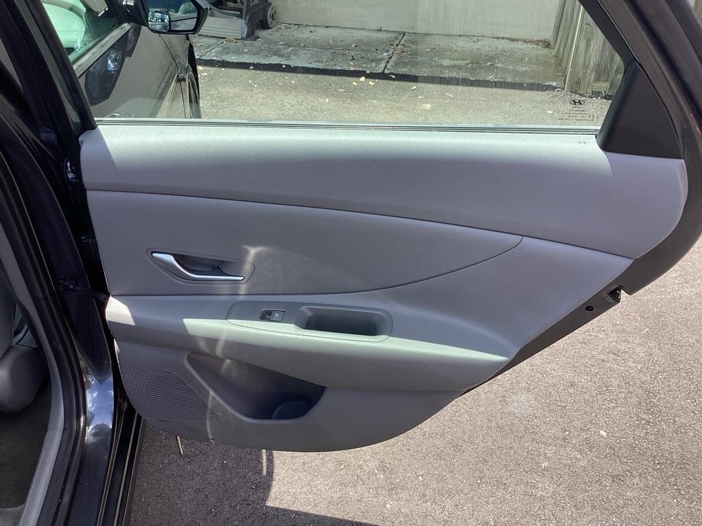 Hyundai Elantra SEL 2023