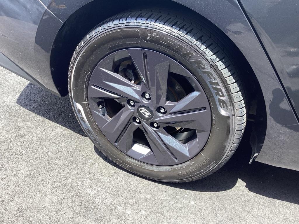 Hyundai Elantra SEL 2023