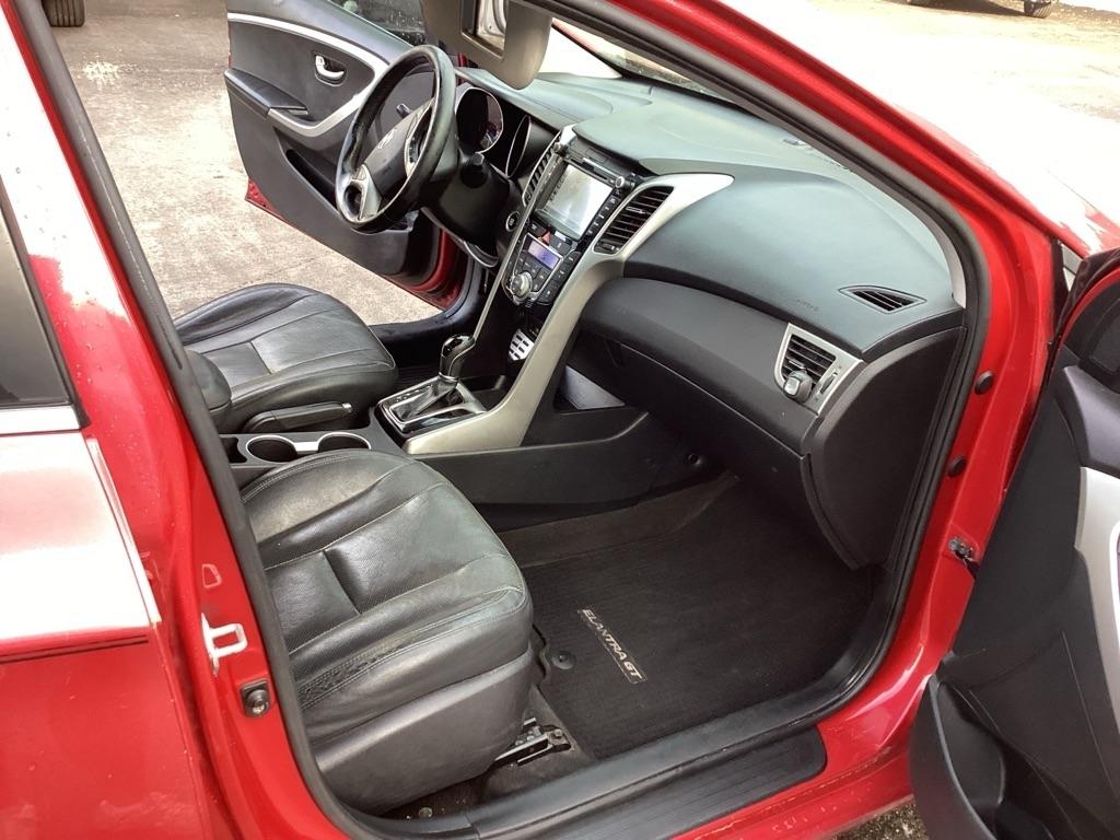 Hyundai Elantra GT A/T 2016