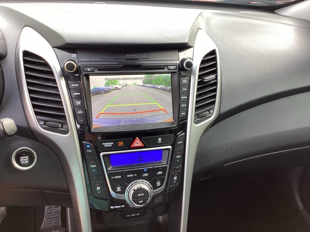 Hyundai Elantra GT A/T 2016
