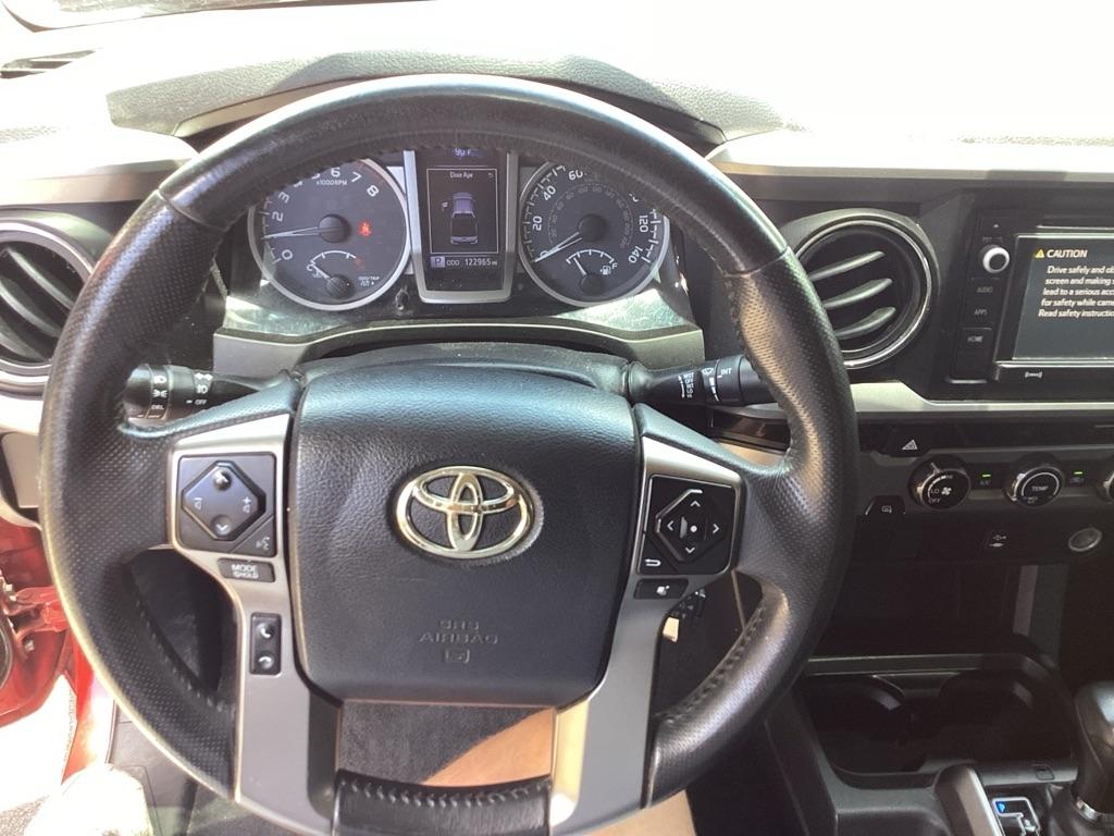 Toyota Tacoma SR5 Double Cab Long Bed V6 6AT 2WD 2017