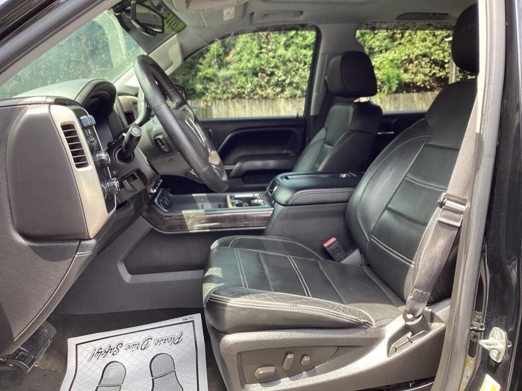 GMC Sierra 1500 Denali Crew Cab Long Box 4WD 2015