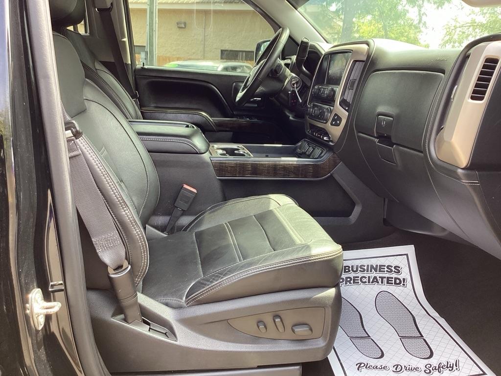 GMC Sierra 1500 Denali Crew Cab Long Box 4WD 2015