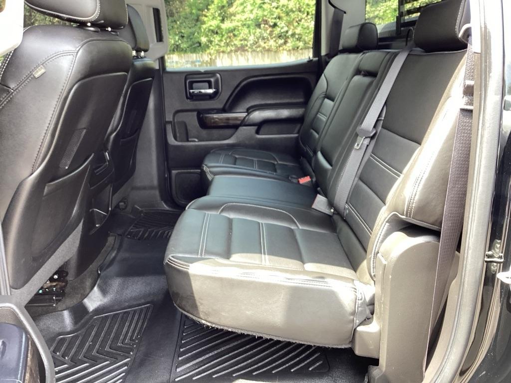 GMC Sierra 1500 Denali Crew Cab Long Box 4WD 2015
